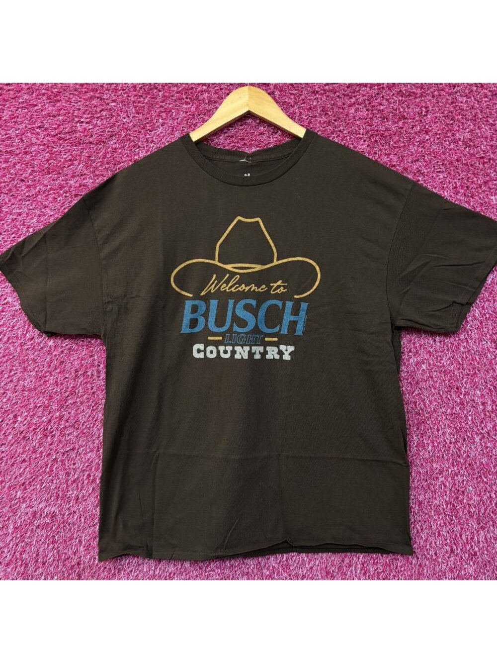 Welcome To Busch Light Country Beer Graphic T-Shirt Large